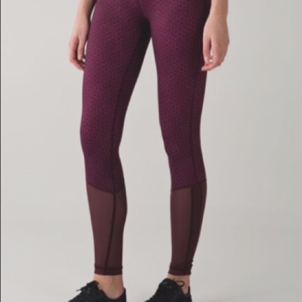 NEW LuluLemon Sweaty Endeavor tight 6. Brand new! 
412